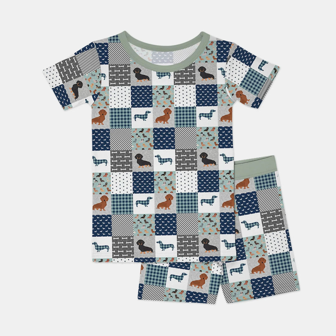 Template Zweiteiliges Pyjama-Set mit kurzen Ärmeln und Shorts