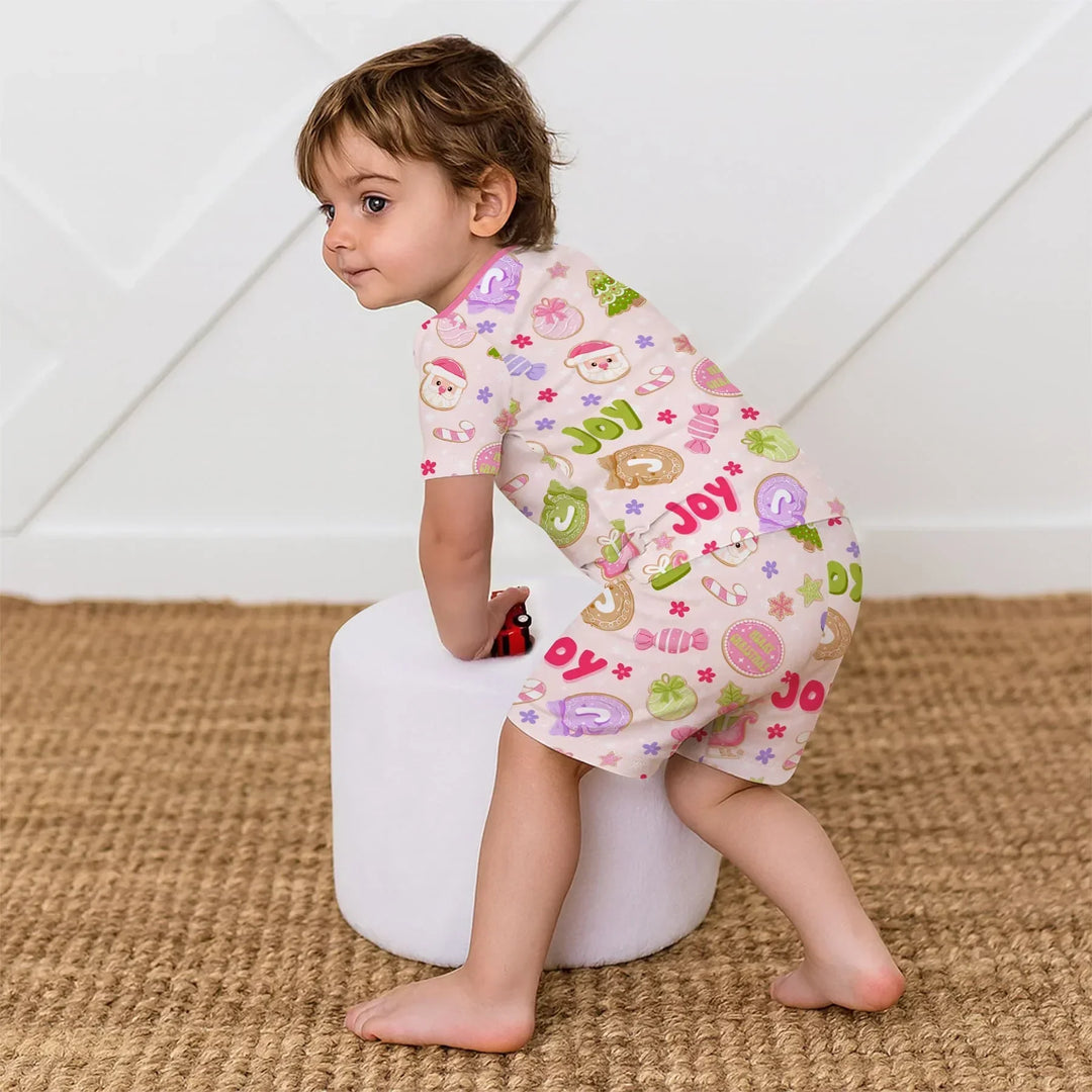 Template Zweiteiliges Pyjama-Set mit kurzen Ärmeln und Shorts