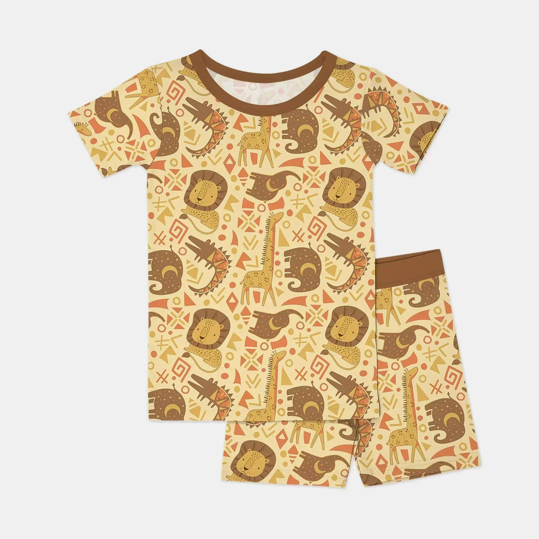 Template Zweiteiliges Pyjama-Set mit kurzen Ärmeln und Shorts