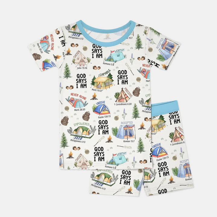Template Zweiteiliges Pyjama-Set mit kurzen Ärmeln und Shorts