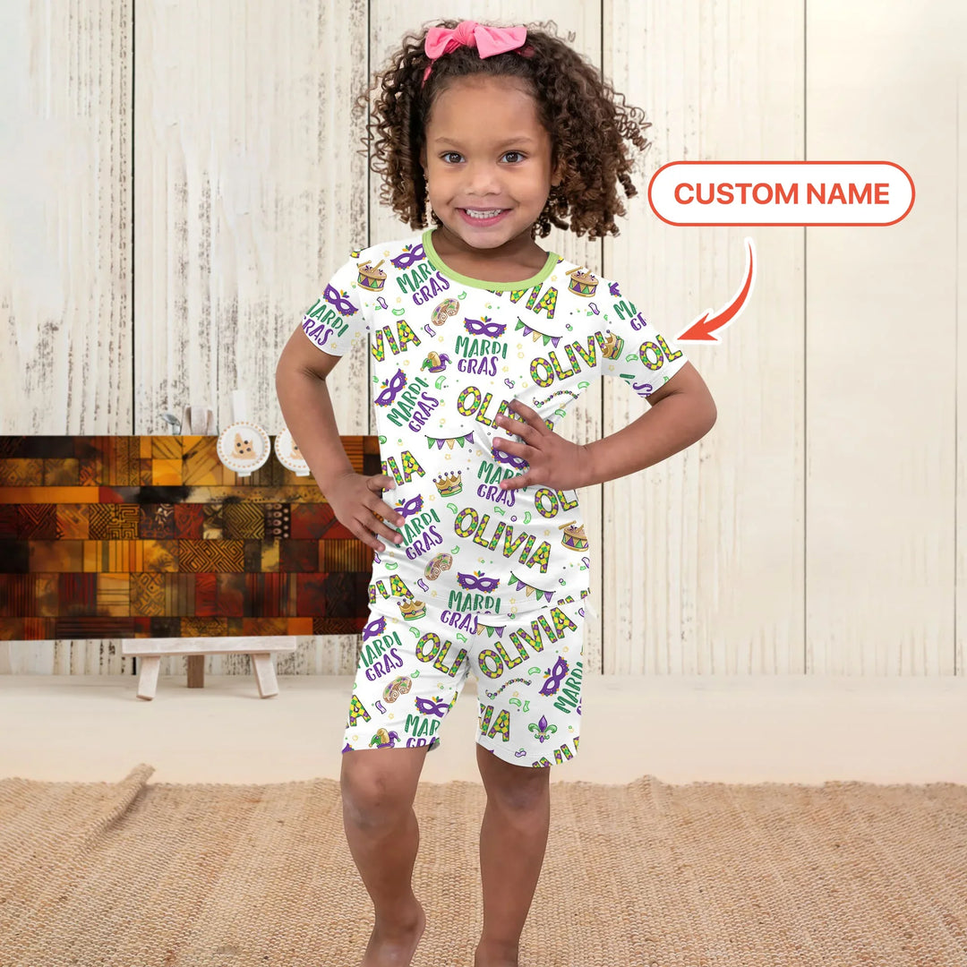Zweiteiliges Pyjama-Set mit kurzen Ärmeln und Shorts im Sommer-Design