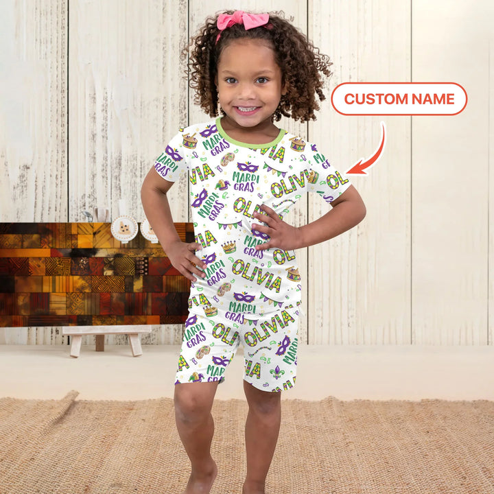 Zweiteiliges Pyjama-Set mit kurzen Ärmeln und Shorts im Sommer-Design