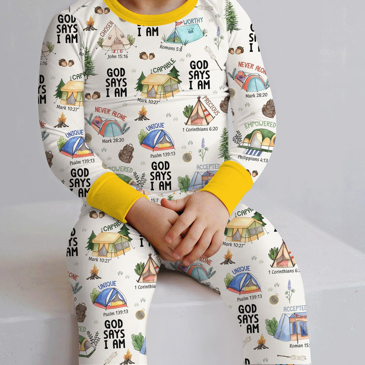 Zweiteiliges Langarm-Pyjama-Set mit Sommerfrüchten
