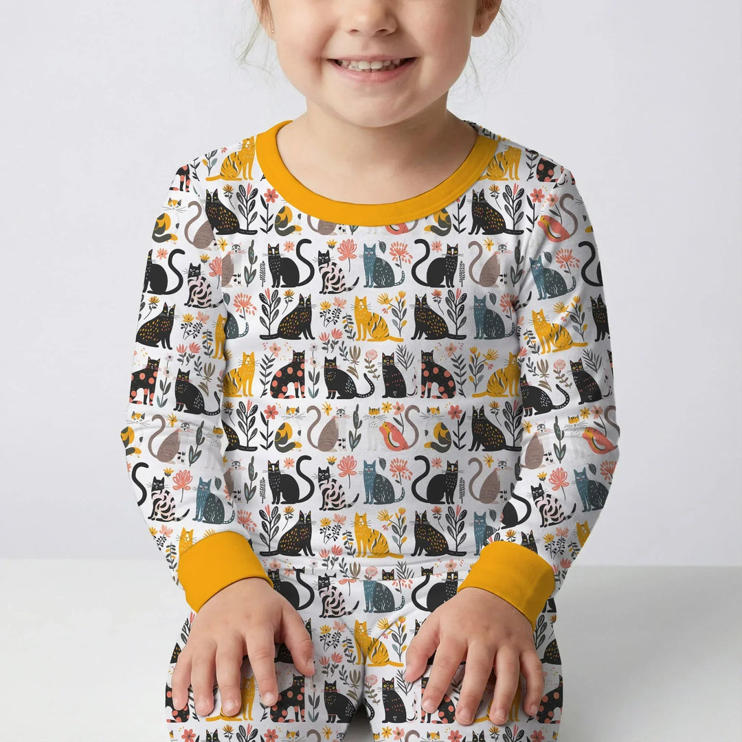 Zweiteiliges Langarm-Pyjama-Set mit Sommerfrüchten