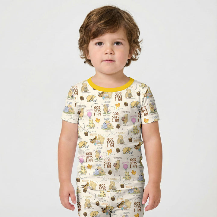 Template Zweiteiliges Pyjama-Set mit kurzen Ärmeln und Shorts