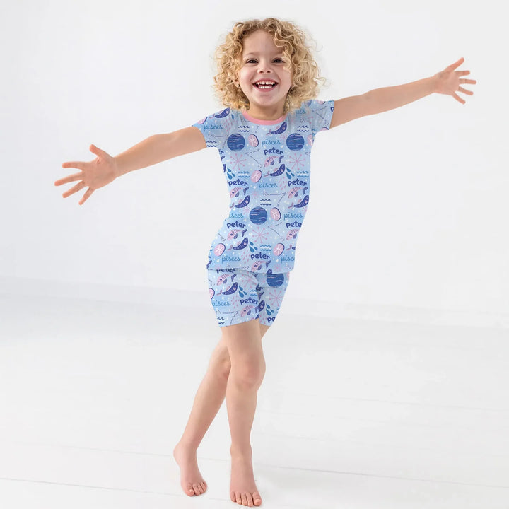 Zweiteiliges Pyjama-Set mit kurzen Ärmeln und Shorts im Sommer-Design