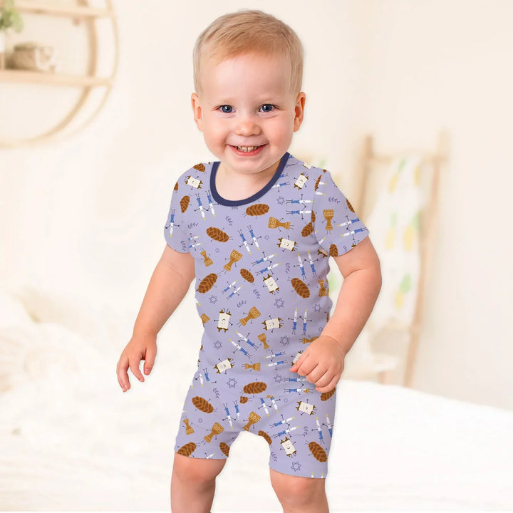 Template Zweiteiliges Pyjama-Set mit kurzen Ärmeln und Shorts