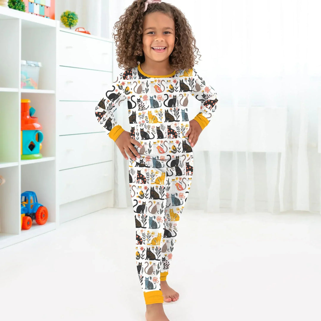 Zweiteiliges Langarm-Pyjama-Set mit Sommerfrüchten