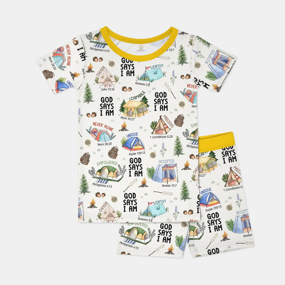 Template Zweiteiliges Pyjama-Set mit kurzen Ärmeln und Shorts