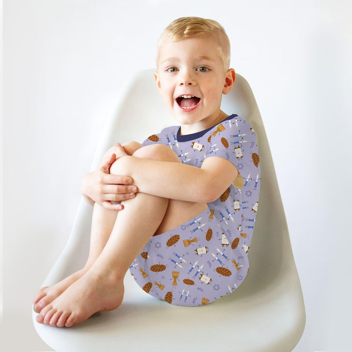 Template Zweiteiliges Pyjama-Set mit kurzen Ärmeln und Shorts