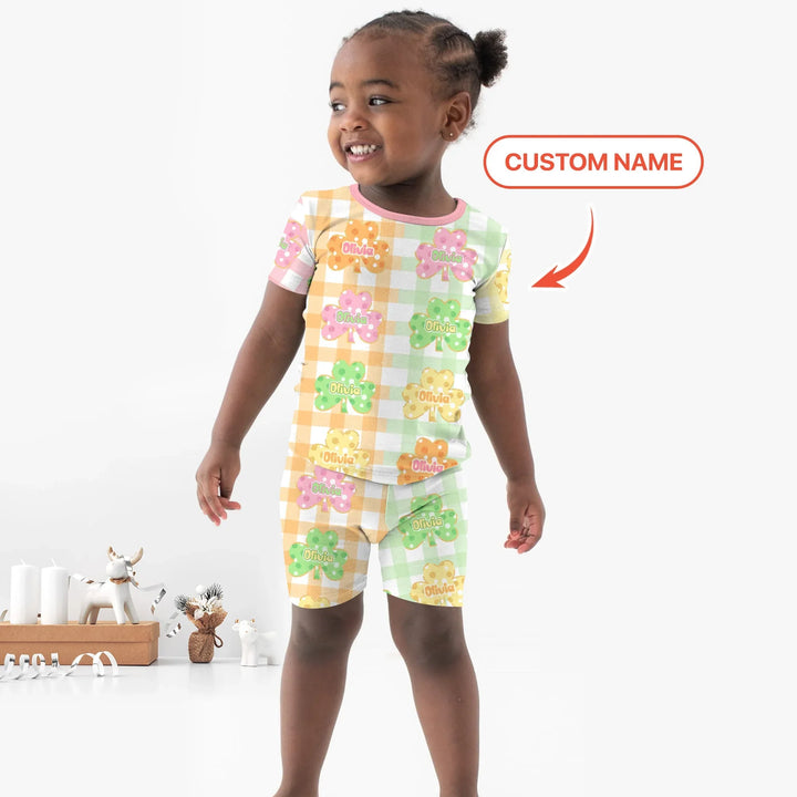Zweiteiliges Pyjama-Set mit kurzen Ärmeln und Shorts im Sommer-Design