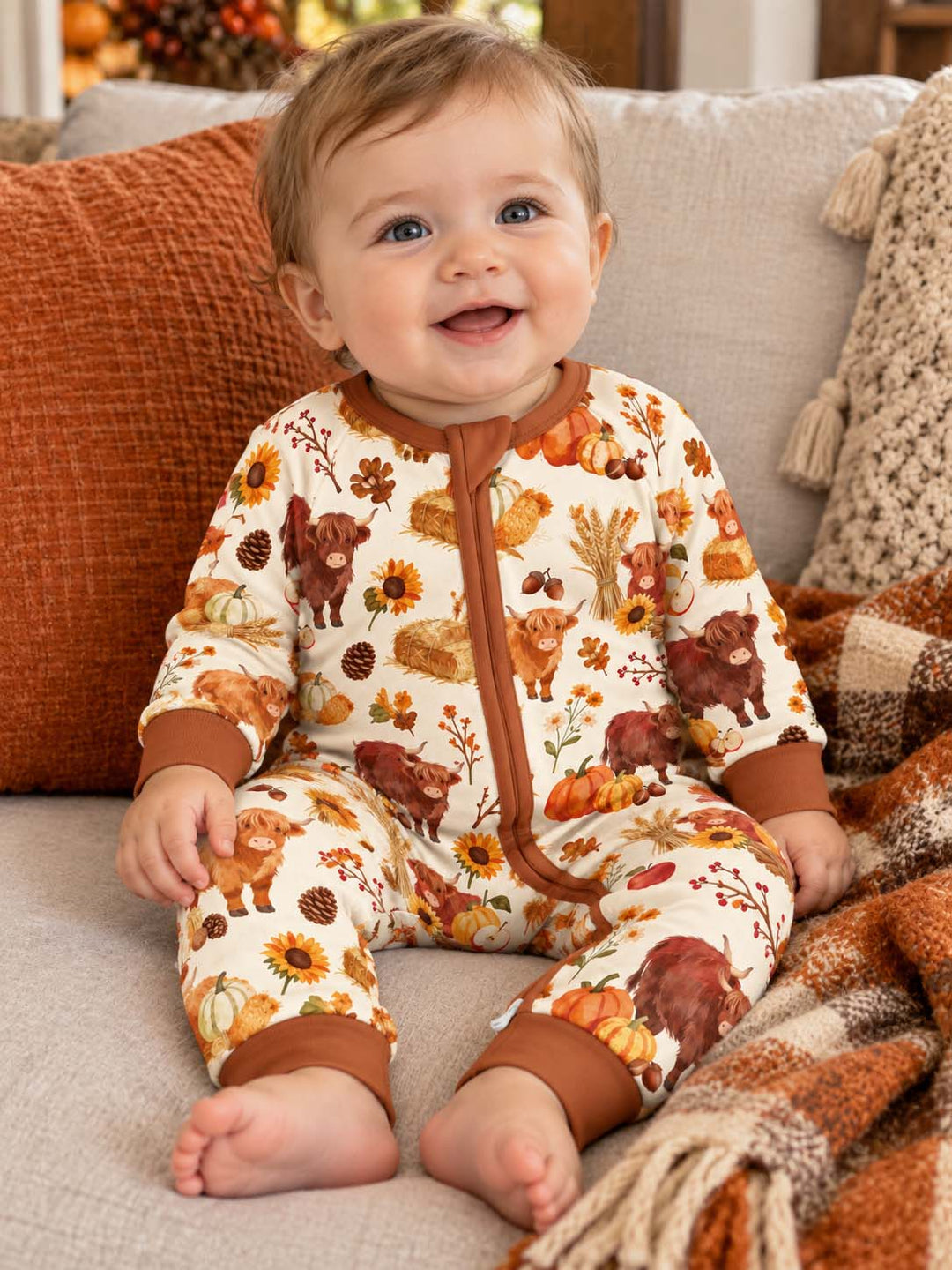 Autumn Highland Cow Farm Bamboo Convertible Zippy