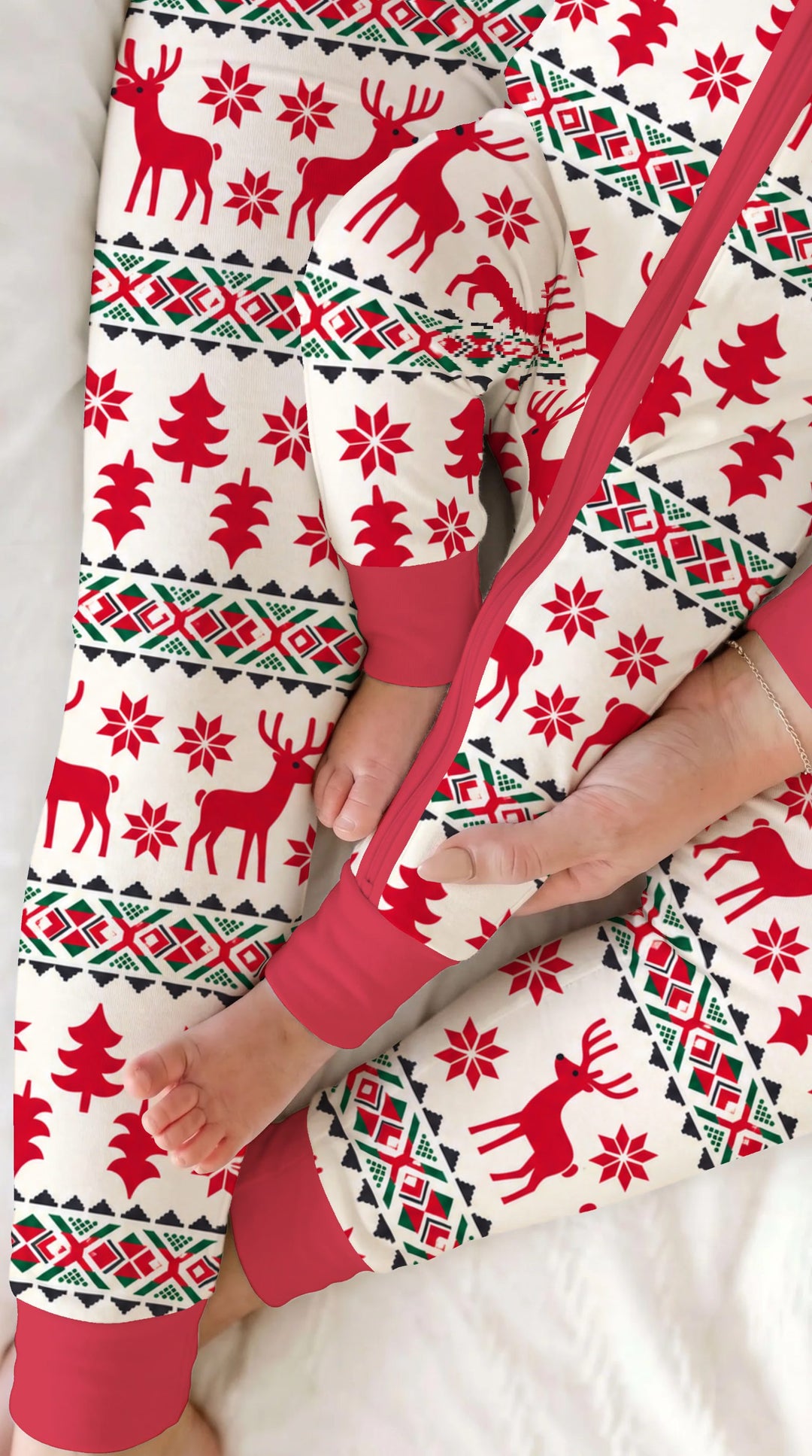 Nordic Reindeer Christmas Bamboo Convertible Zippy