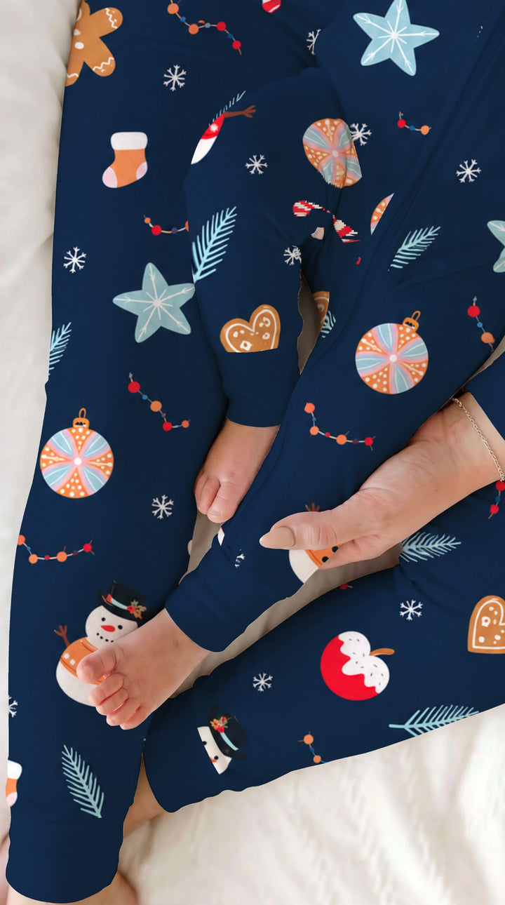 Midnight Snowman Christmas Treats Bamboo Convertible Zippy