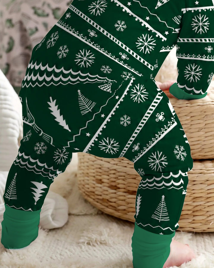 Evergreen Nordic Christmas Trees Bamboo Convertible Zippy