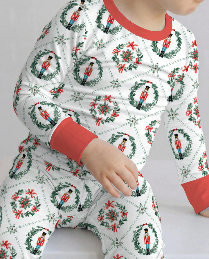 Classic Nutcracker Christmas Wreath Seamless Pattern Bamboo Two Piece Long Sleeve Pajama Set