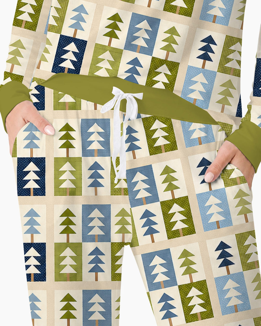 Retro Geometric Christmas Tree Patchwork Seamless Pattern Bamboo Women Pajama Set