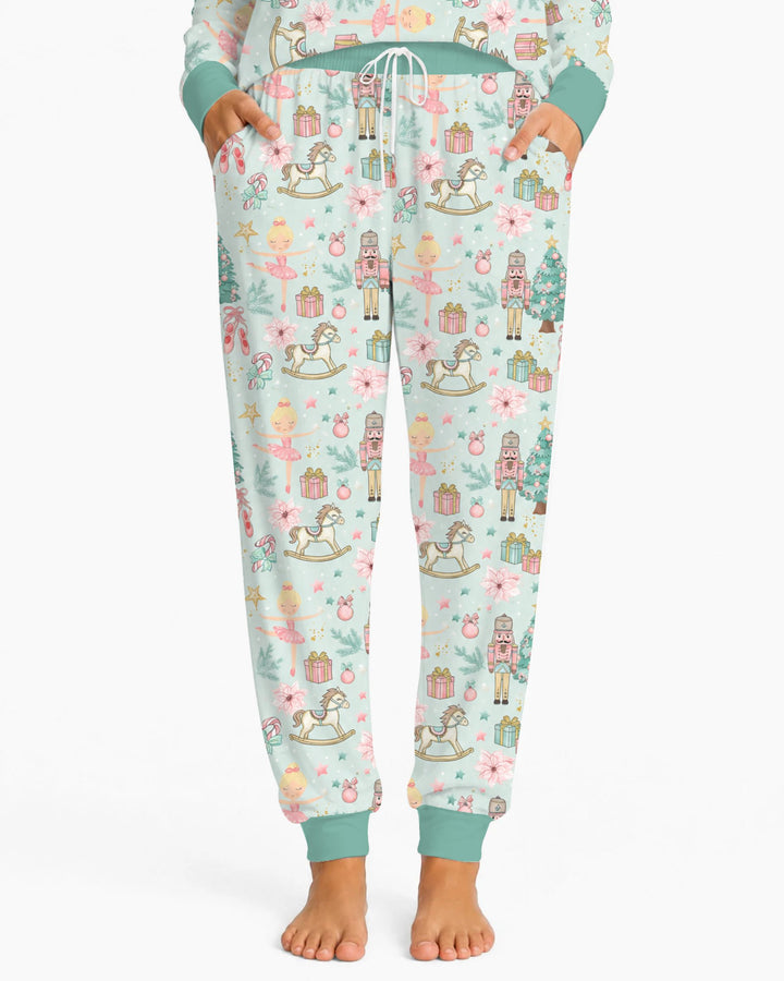 Pastel Nutcracker Ballerina Christmas Seamless Pattern Bamboo Women Pajama Set