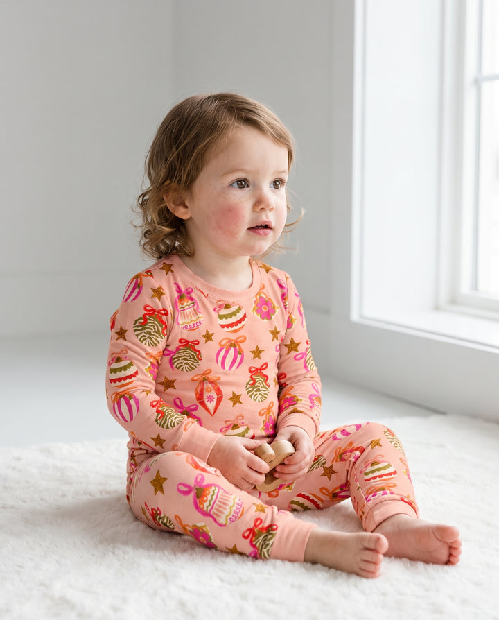 Retro Pink Christmas Ornaments Bamboo Two Piece Long Sleeve Pajama Set