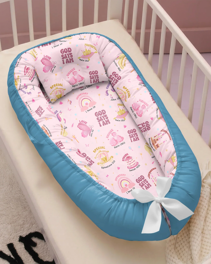 Gott sagt, ich bin ein Mädchen – Babynest aus Bambus