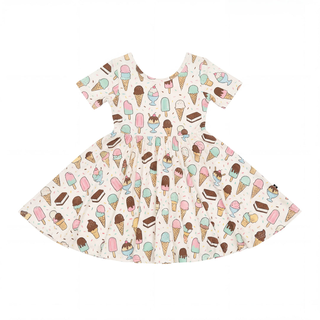Niedliches Eiscreme-Dessert Bambus-Trägerkleid