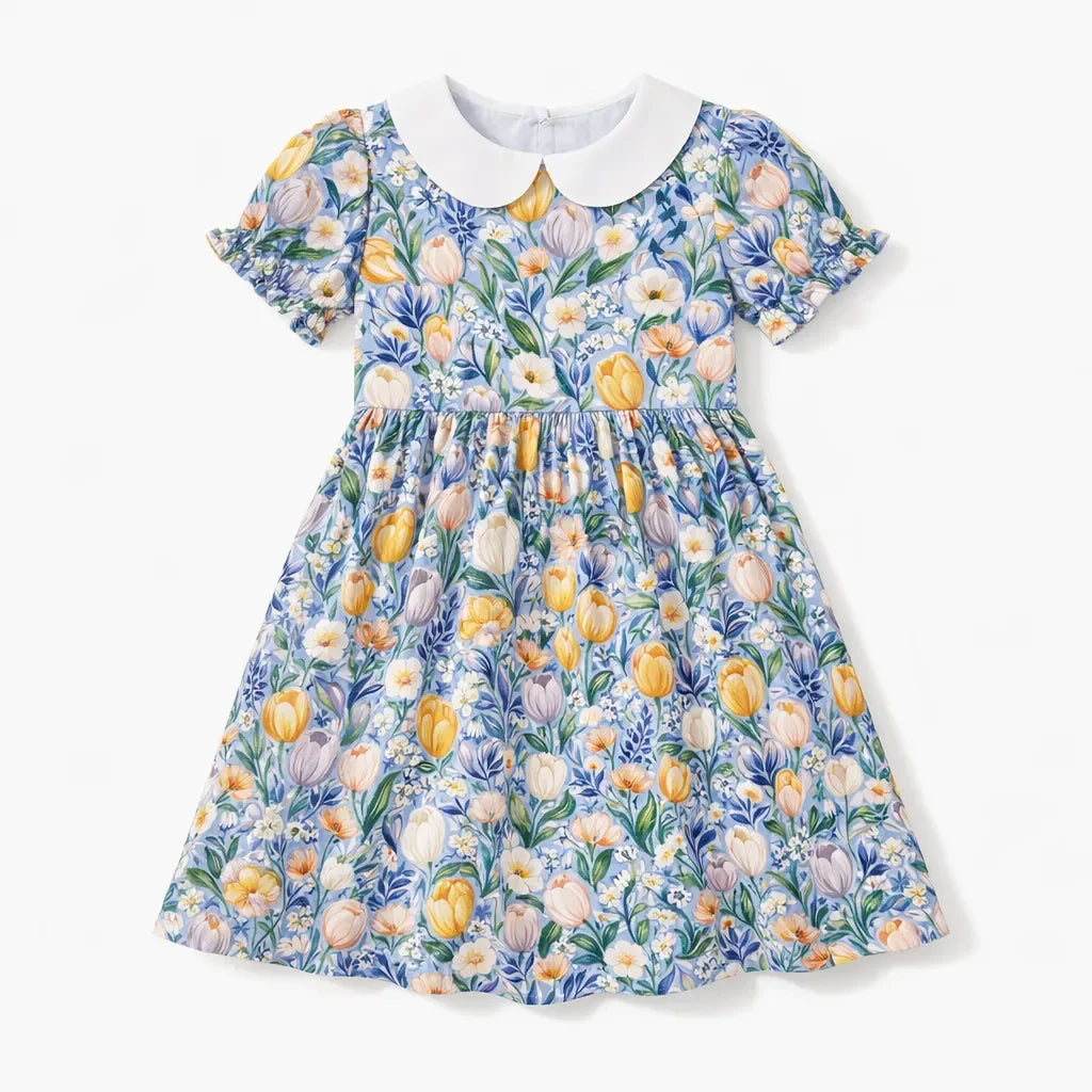 Kleid mit Peter-Pan-Kragen, lebhaftem Tulpenmuster und Bambusprint