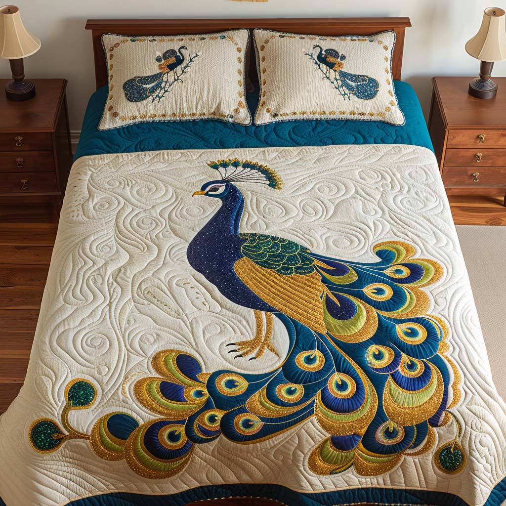 Elegant Peacock Branch Portrait Bamboo Quilt Bedding Set
