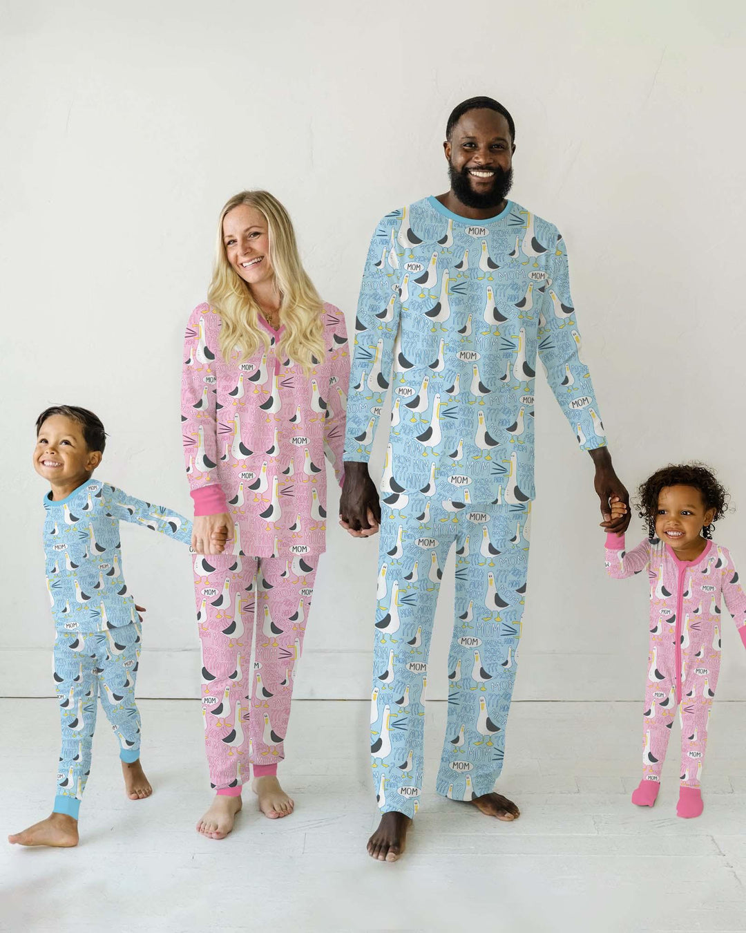 Lustiges Möwen-Mama Damen Pyjama-Set aus Bambus
