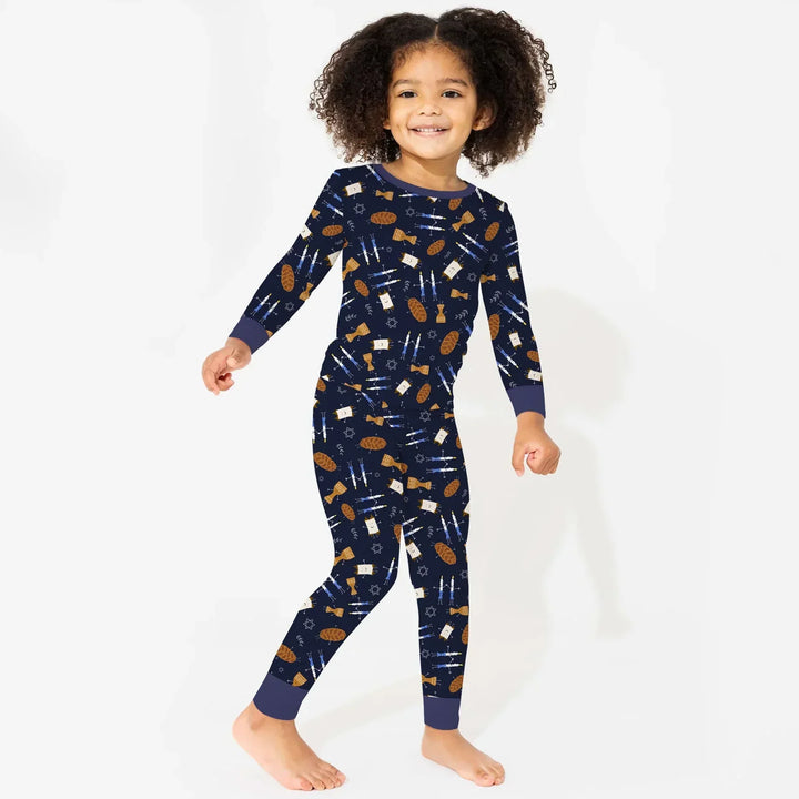 Zweiteiliges Langarm-Pyjama-Set mit Sommerfrüchten