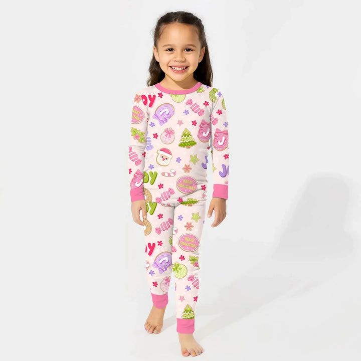 Zweiteiliges Langarm-Pyjama-Set mit Sommerfrüchten