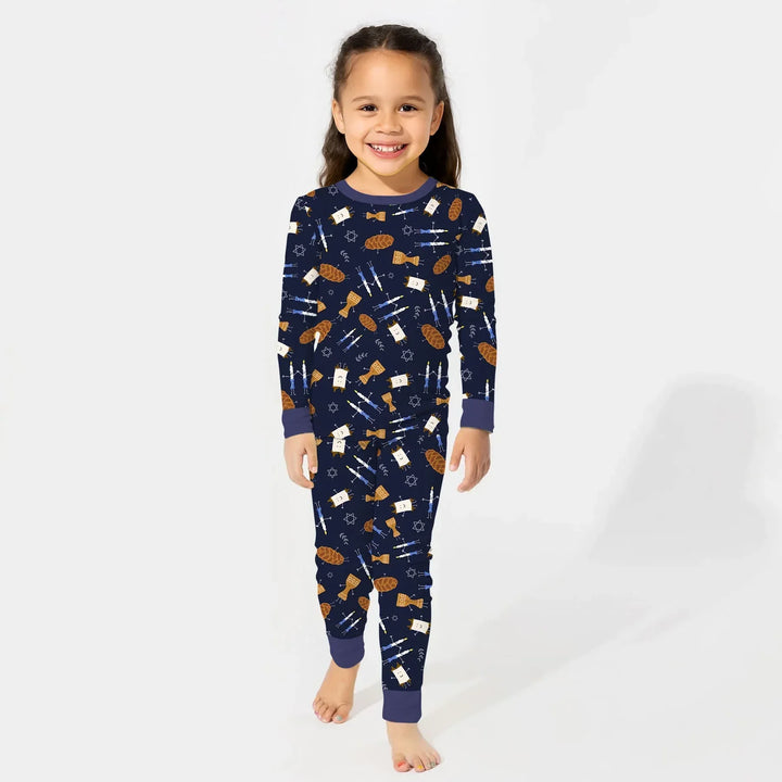 Zweiteiliges Langarm-Pyjama-Set mit Sommerfrüchten