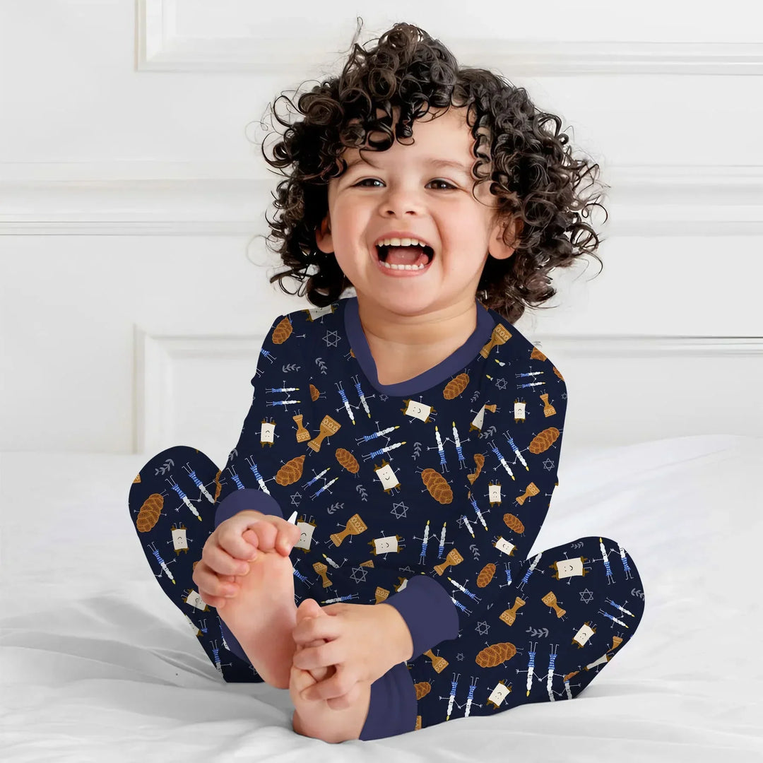 Zweiteiliges Langarm-Pyjama-Set mit Sommerfrüchten