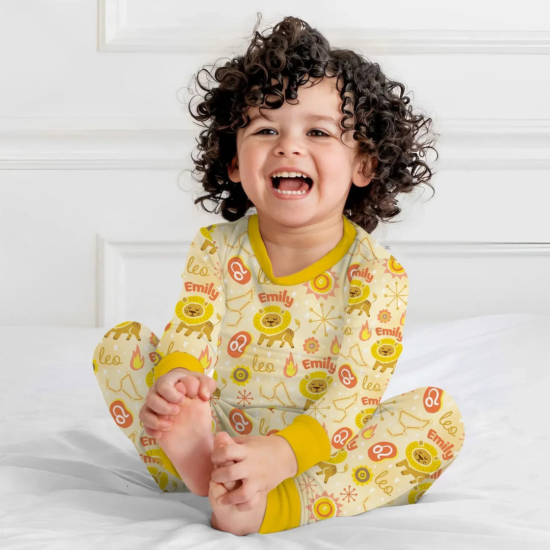 Zweiteiliges Langarm-Pyjama-Set mit Sommerfrüchten