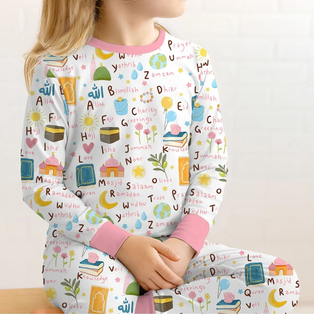 Zweiteiliges Langarm-Pyjama-Set mit Sommerfrüchten