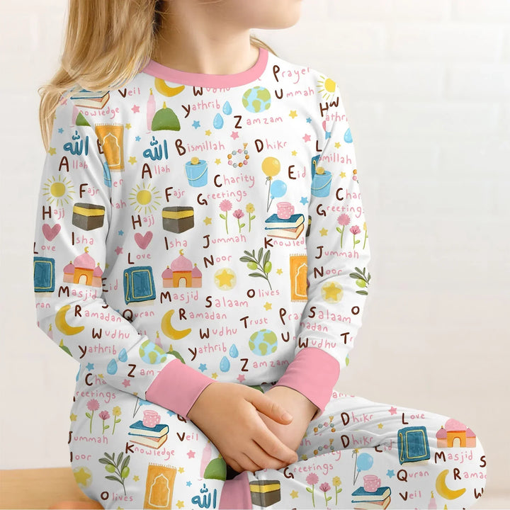 Zweiteiliges Langarm-Pyjama-Set mit Sommerfrüchten