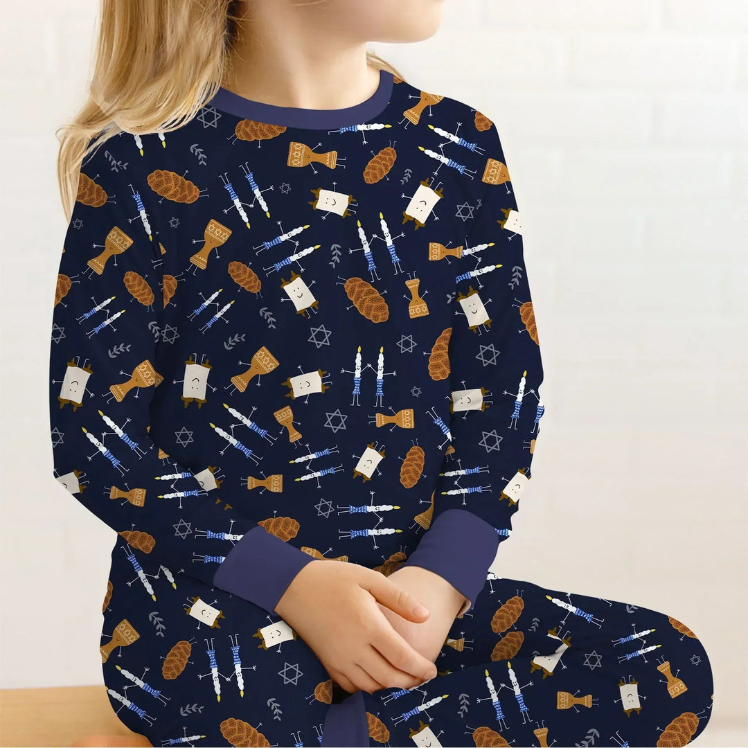 Zweiteiliges Langarm-Pyjama-Set mit Sommerfrüchten
