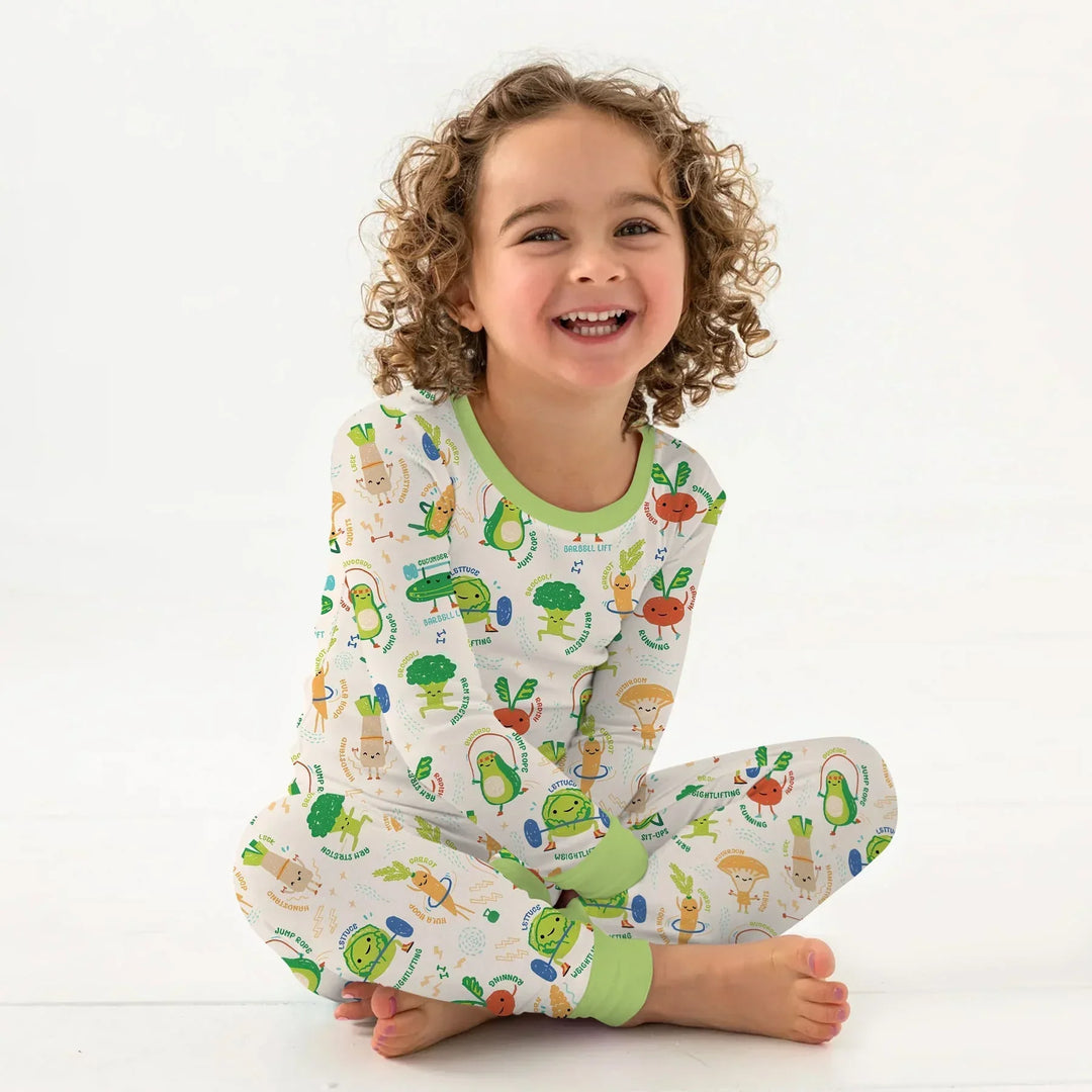 Zweiteiliges Langarm-Pyjama-Set mit Sommerfrüchten