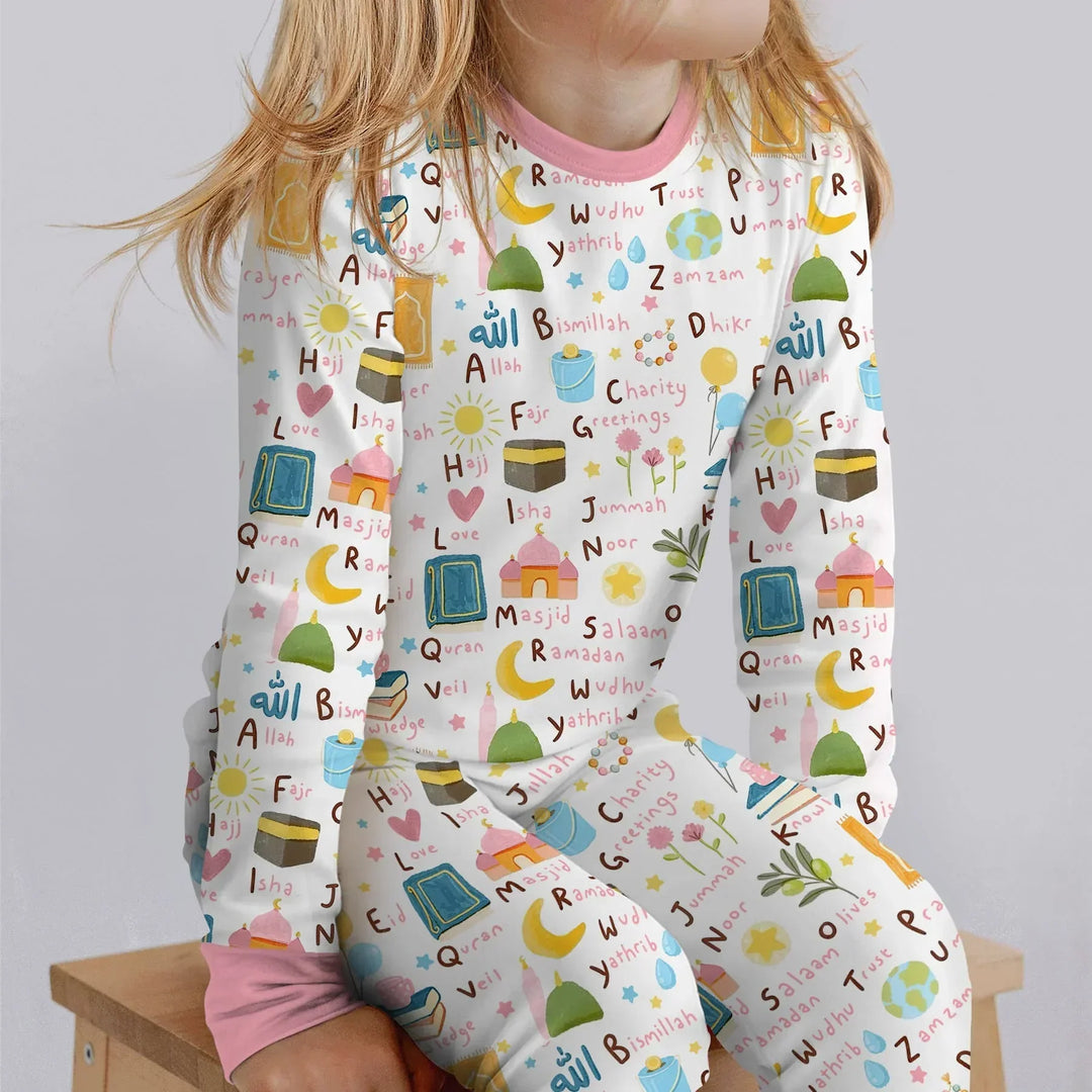 Zweiteiliges Langarm-Pyjama-Set mit Sommerfrüchten