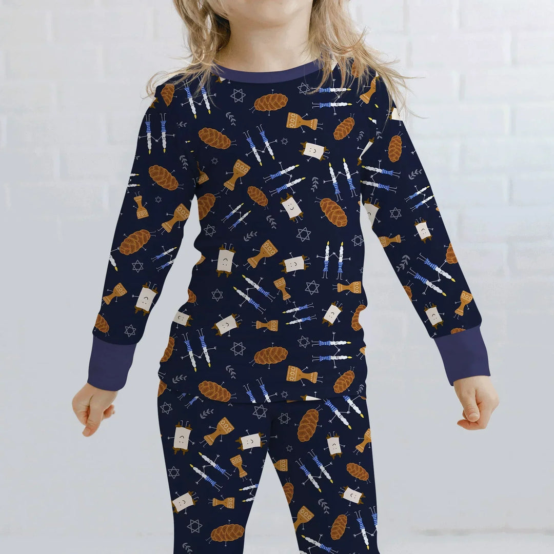 Zweiteiliges Langarm-Pyjama-Set mit Sommerfrüchten