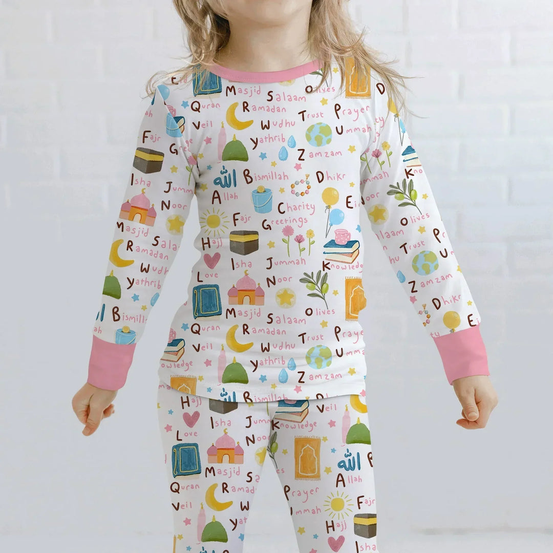 Zweiteiliges Langarm-Pyjama-Set mit Sommerfrüchten