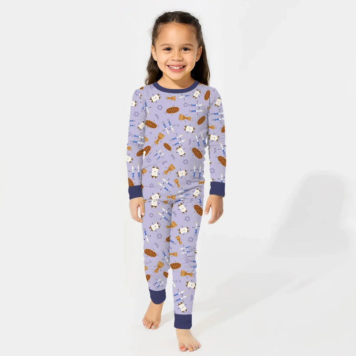 Zweiteiliges Langarm-Pyjama-Set mit Sommerfrüchten