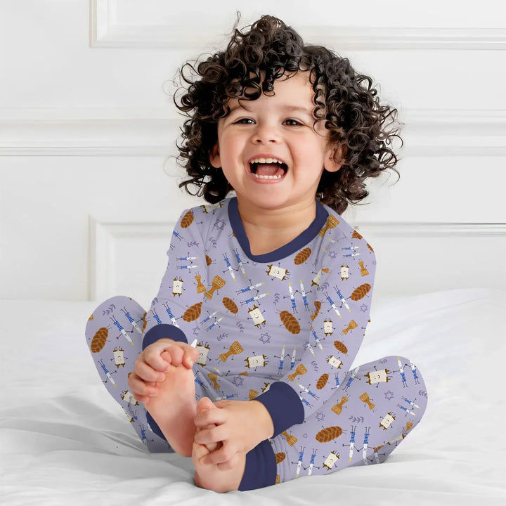 Zweiteiliges Langarm-Pyjama-Set mit Sommerfrüchten