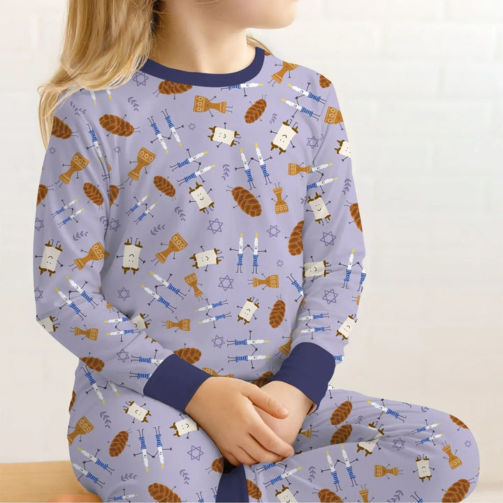 Zweiteiliges Langarm-Pyjama-Set mit Sommerfrüchten