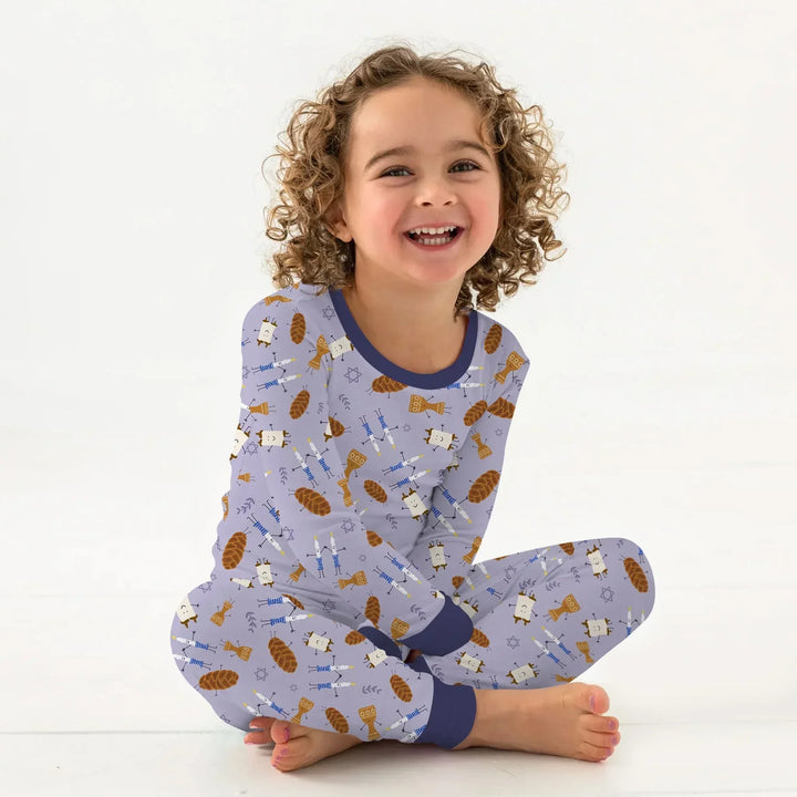 Zweiteiliges Langarm-Pyjama-Set mit Sommerfrüchten