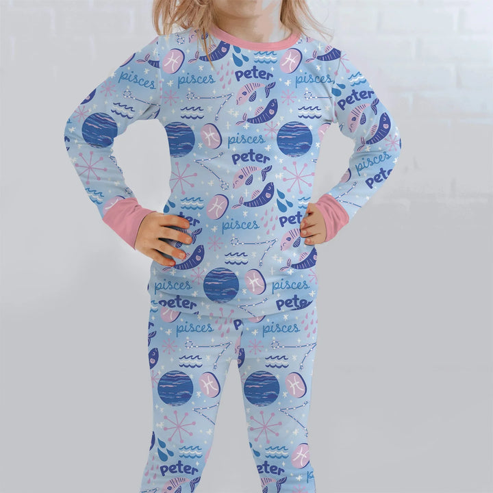 Zweiteiliges Langarm-Pyjama-Set mit Sommerfrüchten