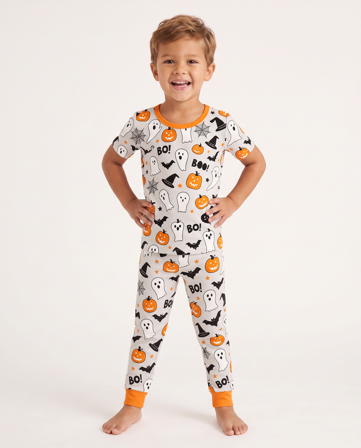 Halloween Boo & Pumpkin Glow In The Dark Zweiteiliger Schlafanzug mit kurzen Ärmeln aus Bambus