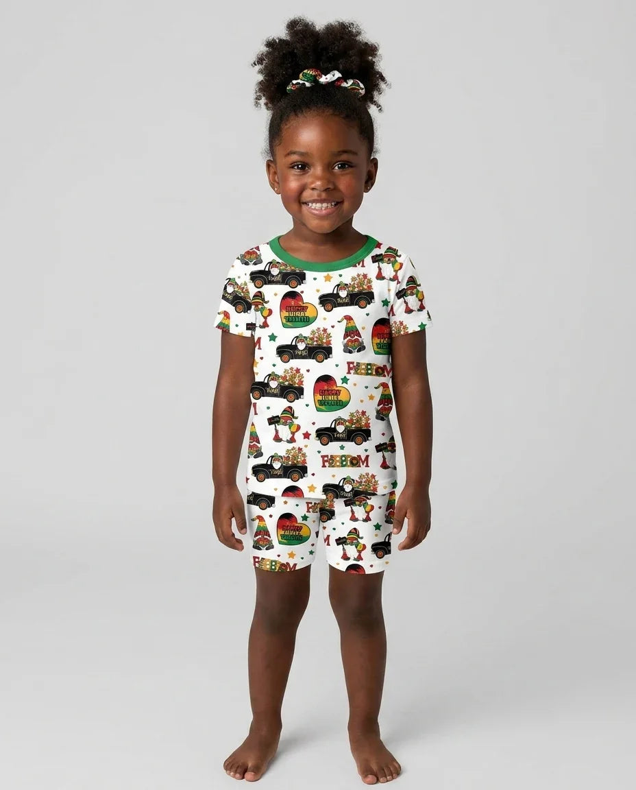 Template Zweiteiliges Pyjama-Set mit kurzen Ärmeln und Shorts
