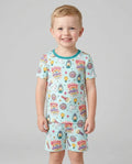 Template Zweiteiliges Pyjama-Set mit kurzen Ärmeln und Shorts