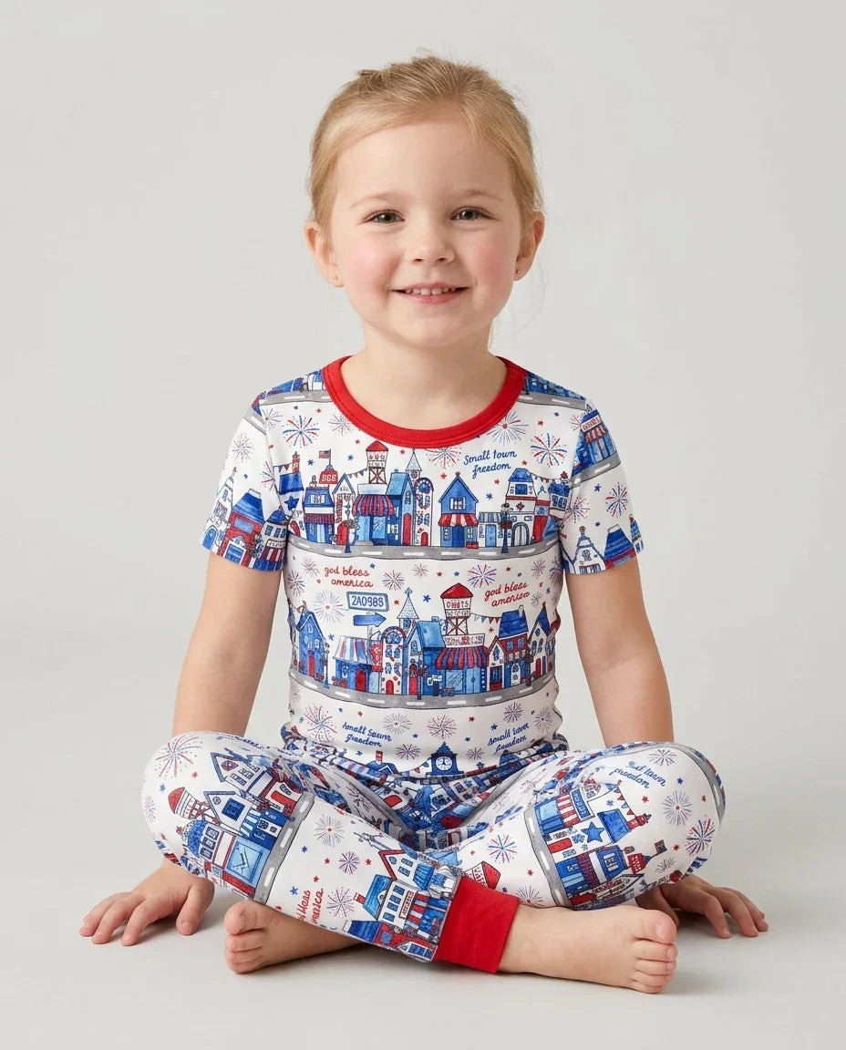 Zweiteiliges, kurzärmliges Pyjama-Set mit Marienkäfern