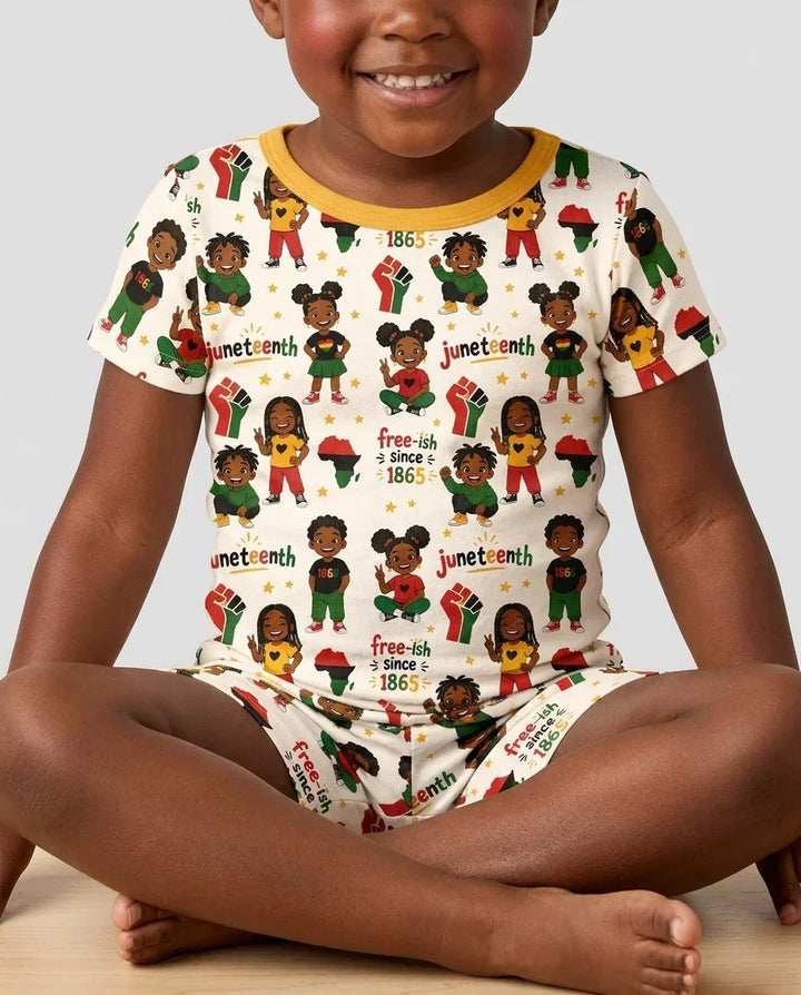 Template Zweiteiliges Pyjama-Set mit kurzen Ärmeln und Shorts